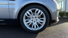 Land Rover Range Rover Sport 2.0 P400e HSE 5dr Auto Estate